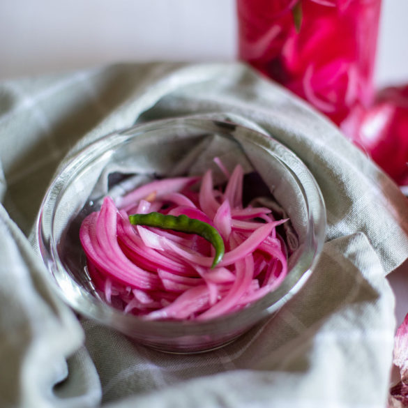 Quick Pickled Red Onions - Without Sugar!